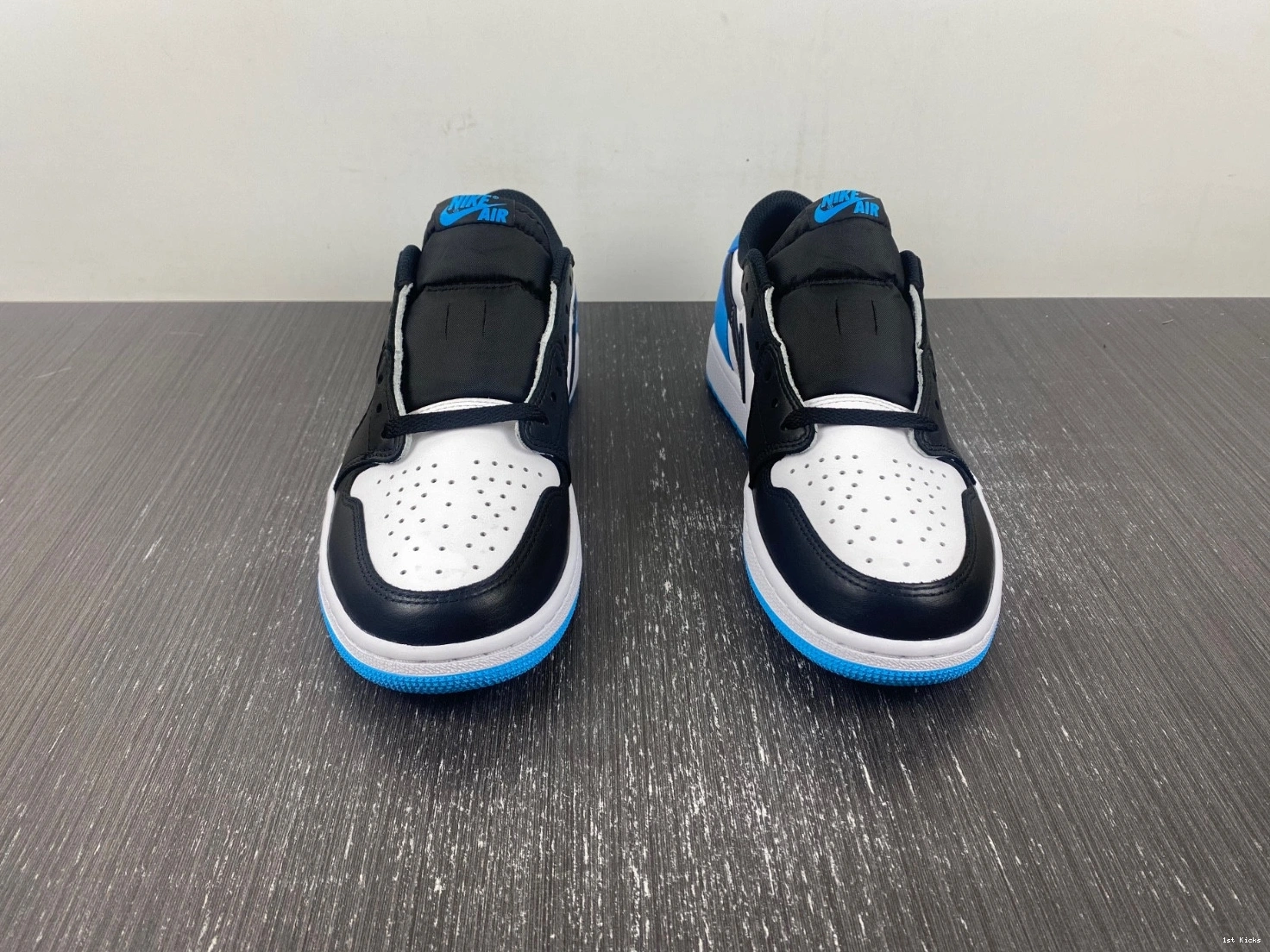 Retro - CZ0790-104 1 Low OG UNC Jordan 0424
